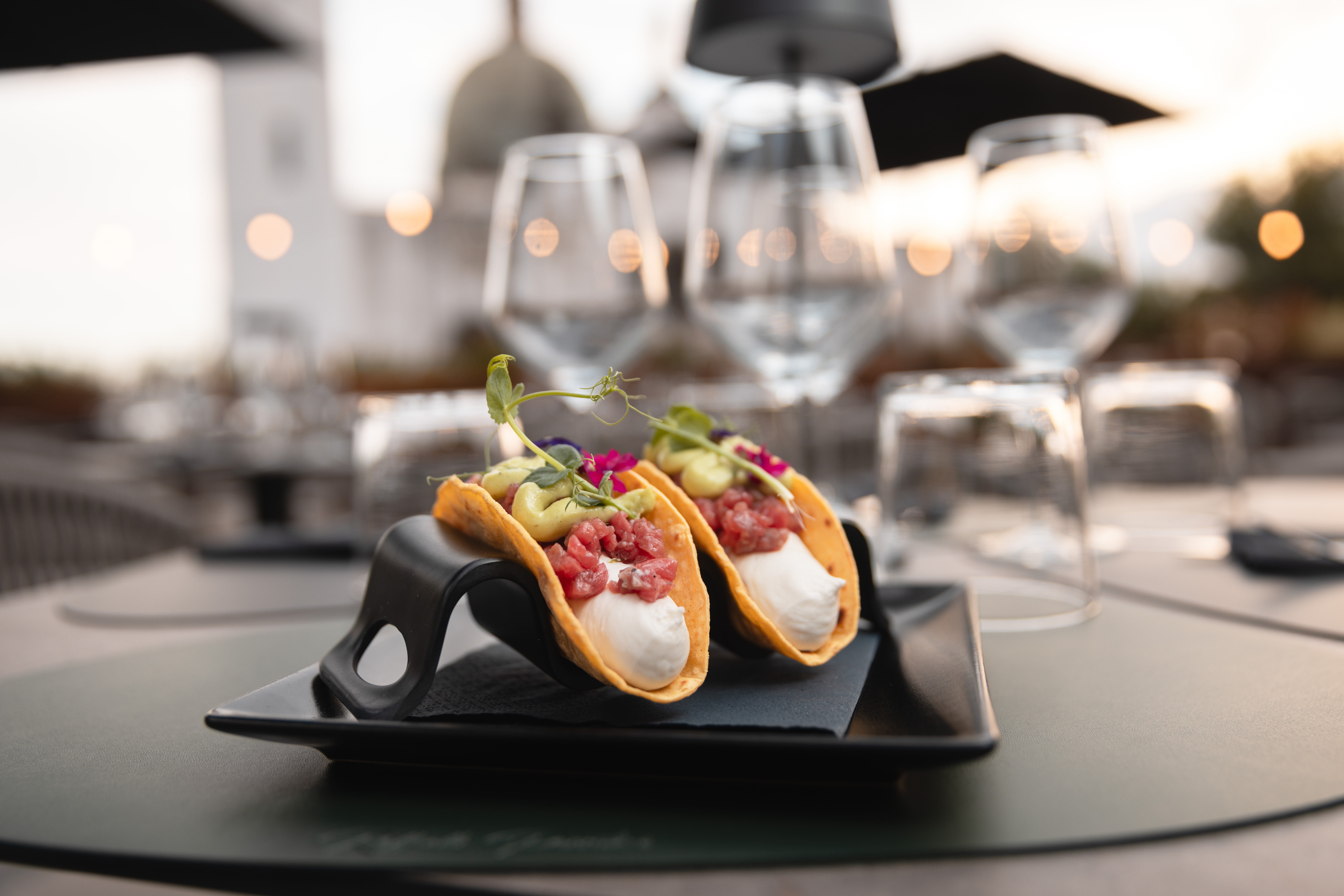 Terrazza Sinapsi Torre del Greco inaugura l’estate del gusto